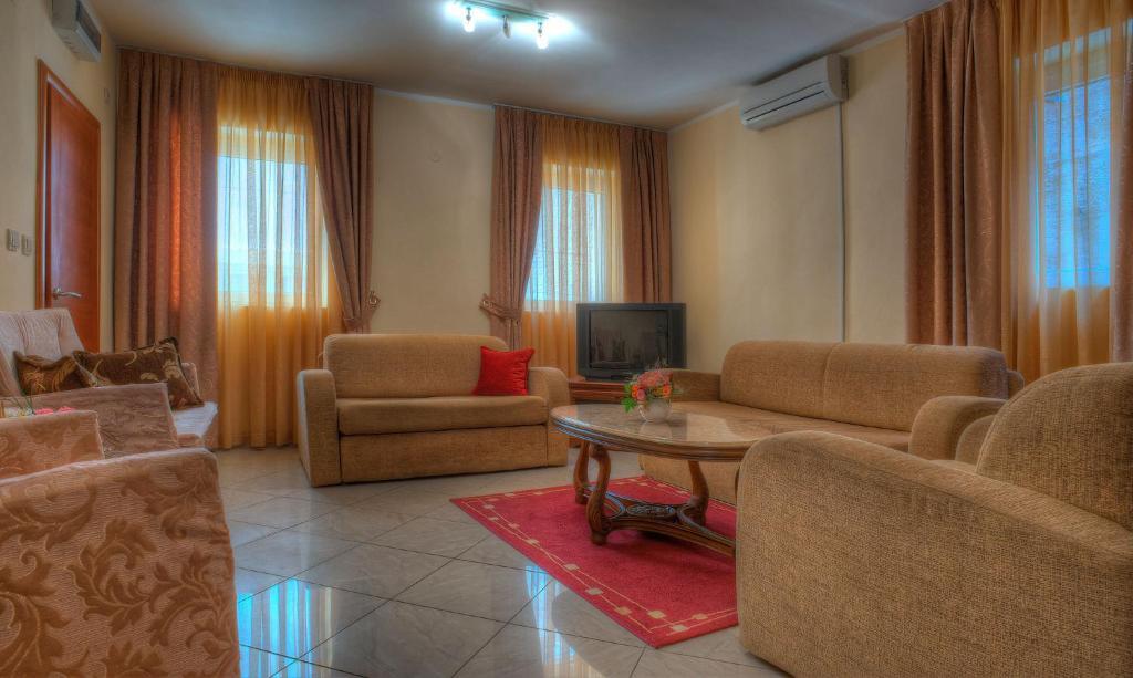 Apartments Vuksic Sveti Stefan Room photo